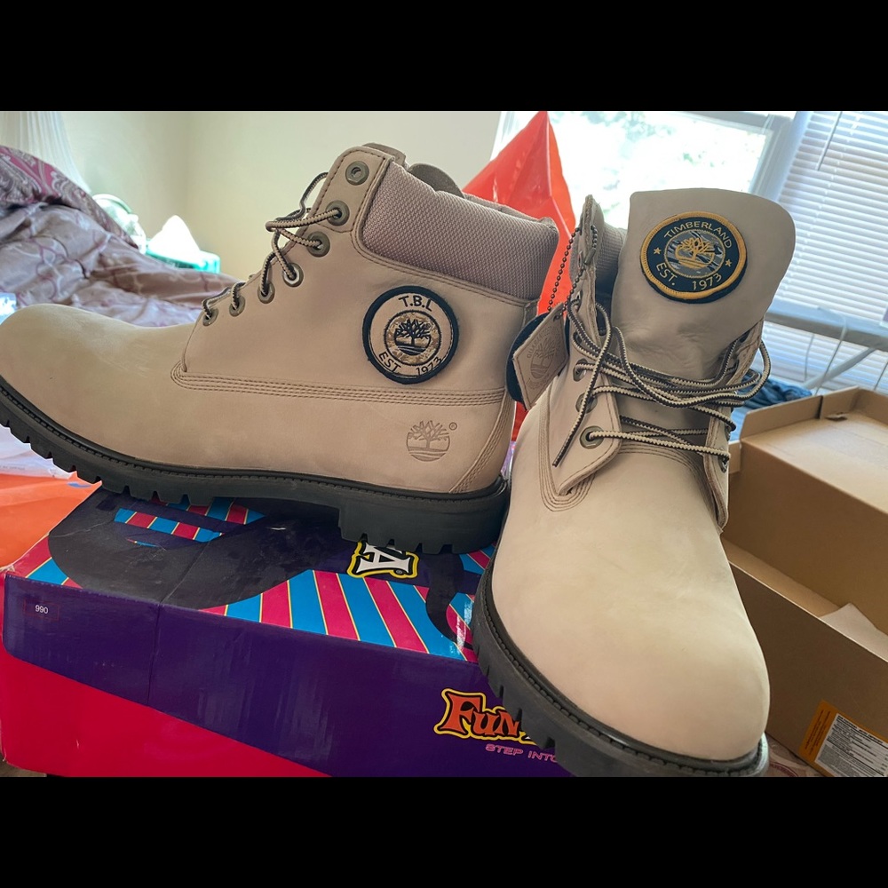 Timberland tan boots